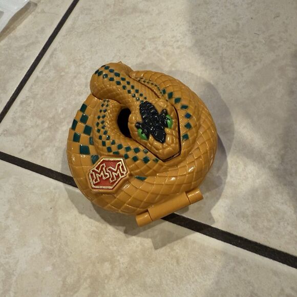 Mighty Max Snake Playset Palace of Poison Doom 1992 Bluebird Toys - Picture 1 of 4